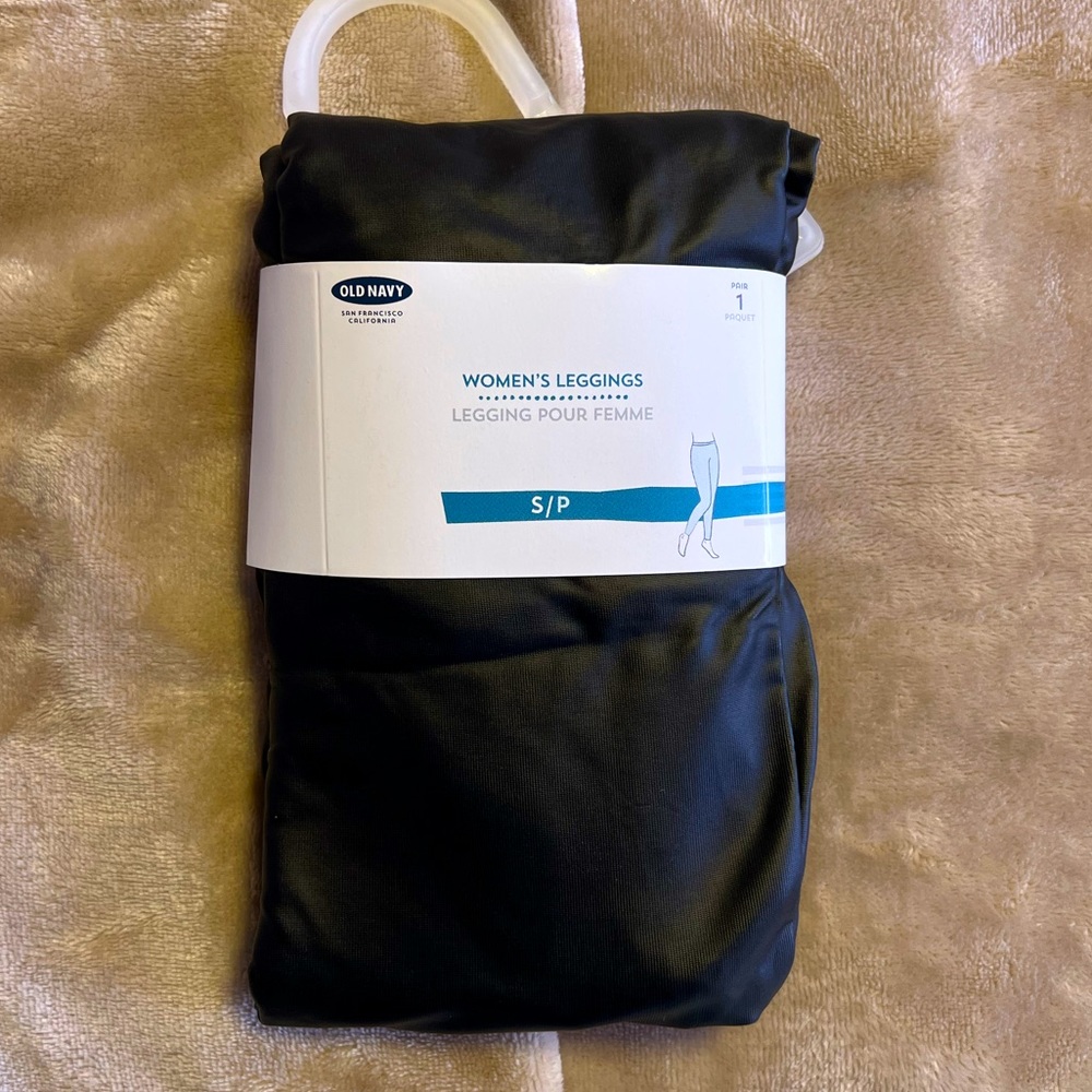 NWT Old Navy Women’s Faux Leather Leggings - Small